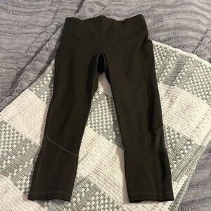 Women’s lululemon olive green leggings